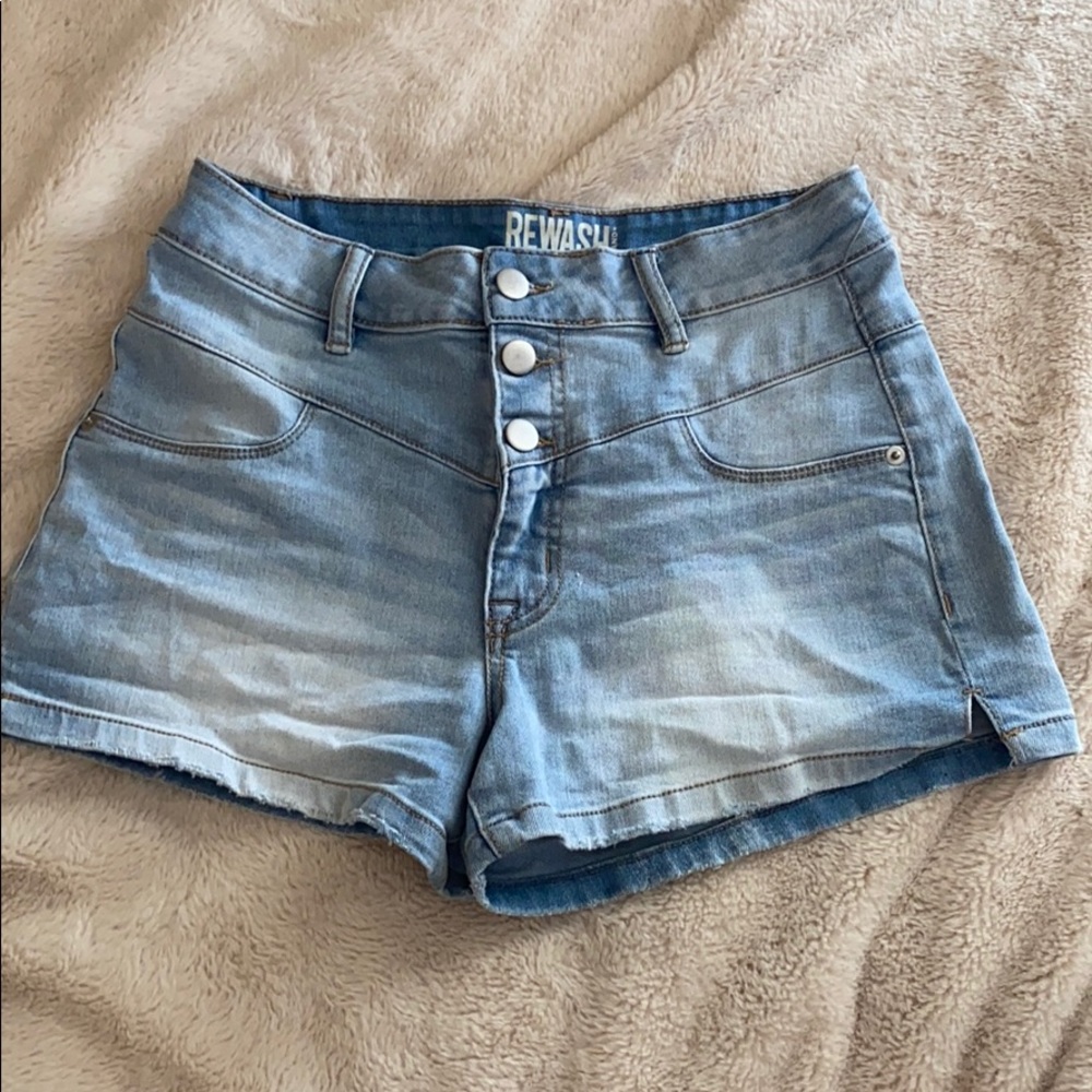 REWASH high waisted, light wash, denim shorts